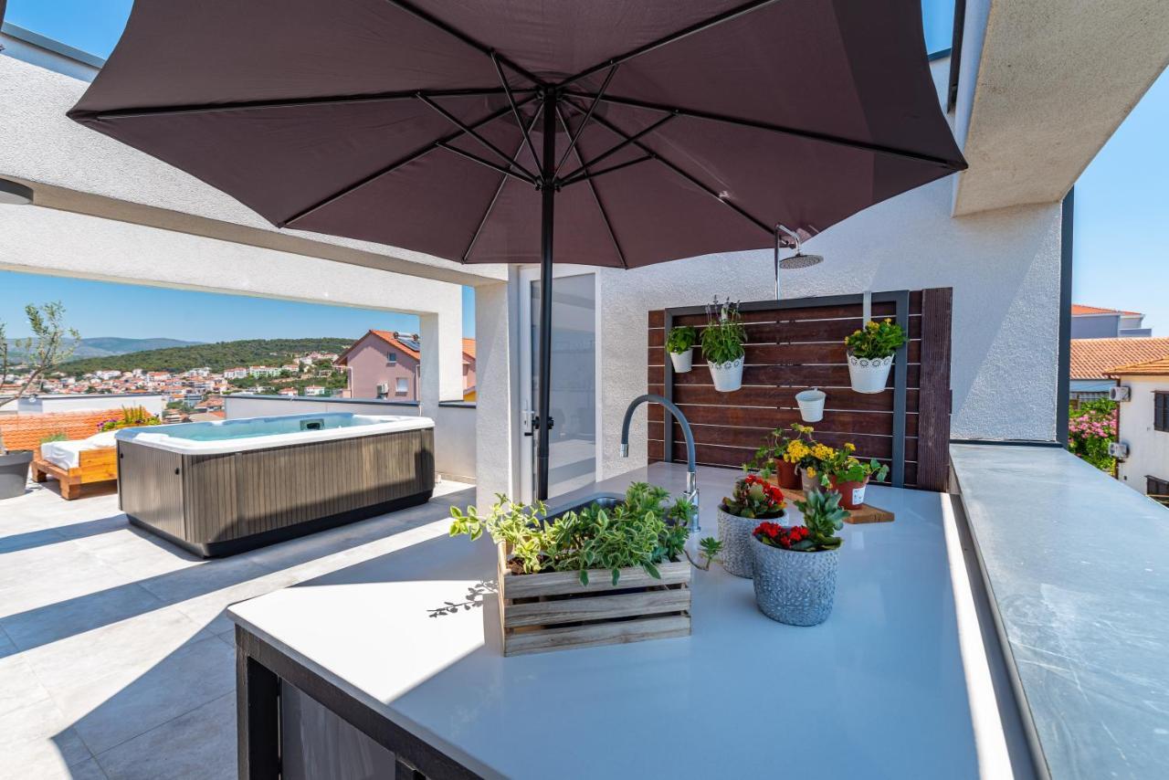 Rooftop Spa Apartman Trogir Kültér fotó