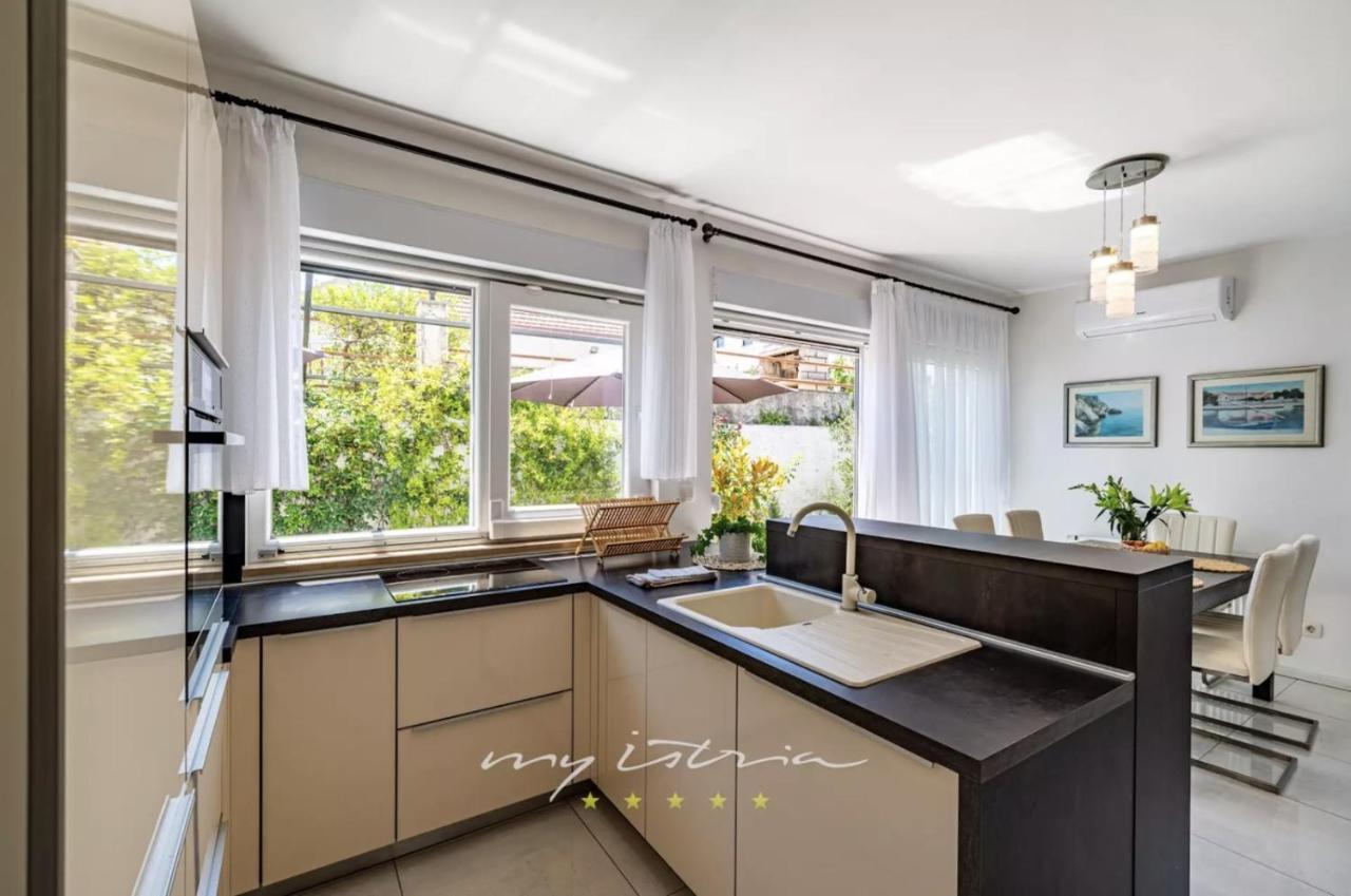 Rooftop Spa Apartman Trogir Kültér fotó